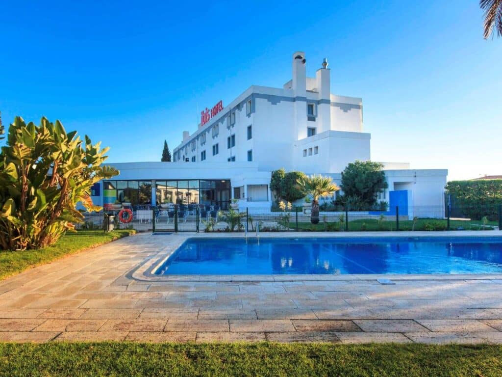 hotel ibis faro algarve