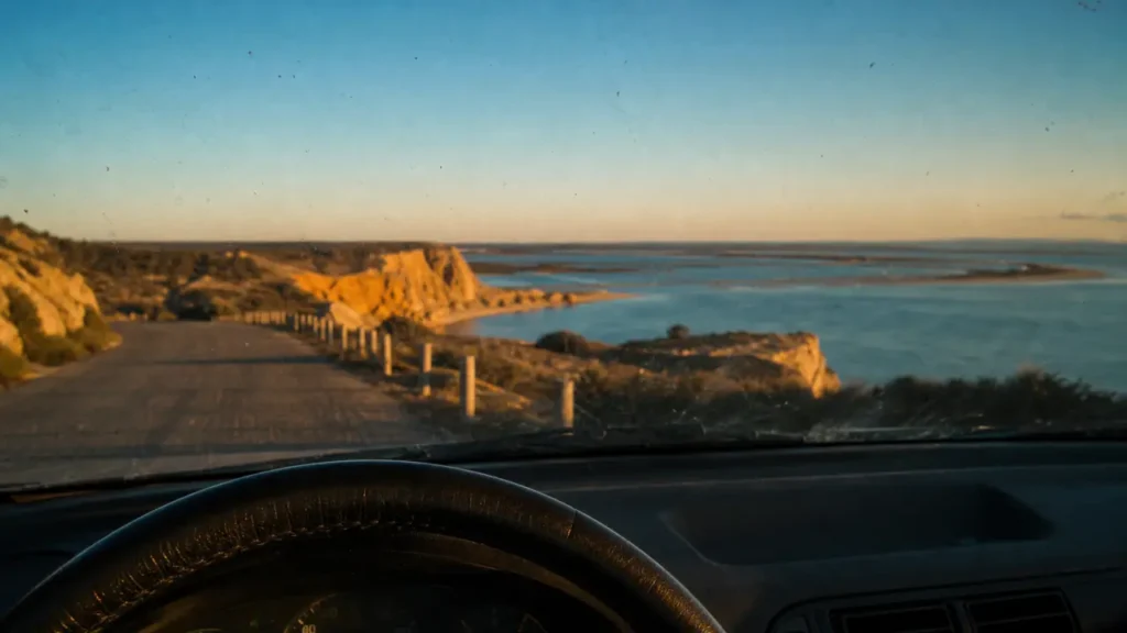 Visiter Algarve en 7 jours : falaises dorées et eaux turquoise de la Ria Formosa